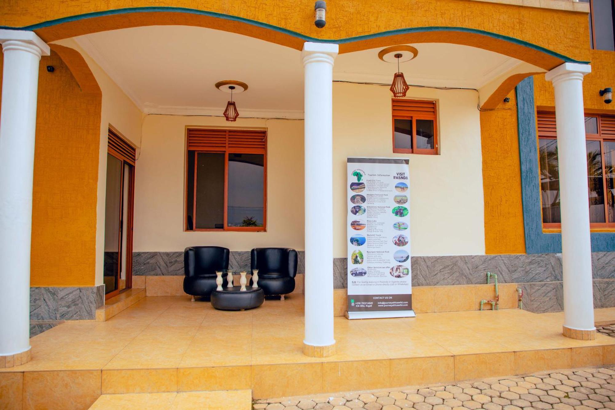 Sunflower Homes Villa Кігалі Екстер'єр фото